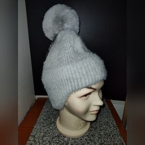 FLEECE-LINED POM CUFFED WINTER BEANIE HAT. Gray. By ANGELA & WILLIAM. NWT.